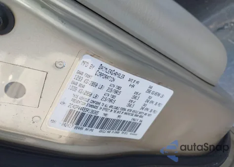 2005 Chrysler Town & Country Lx z USA, uszkodzony, nr VIN 2C4GP44R55R138365